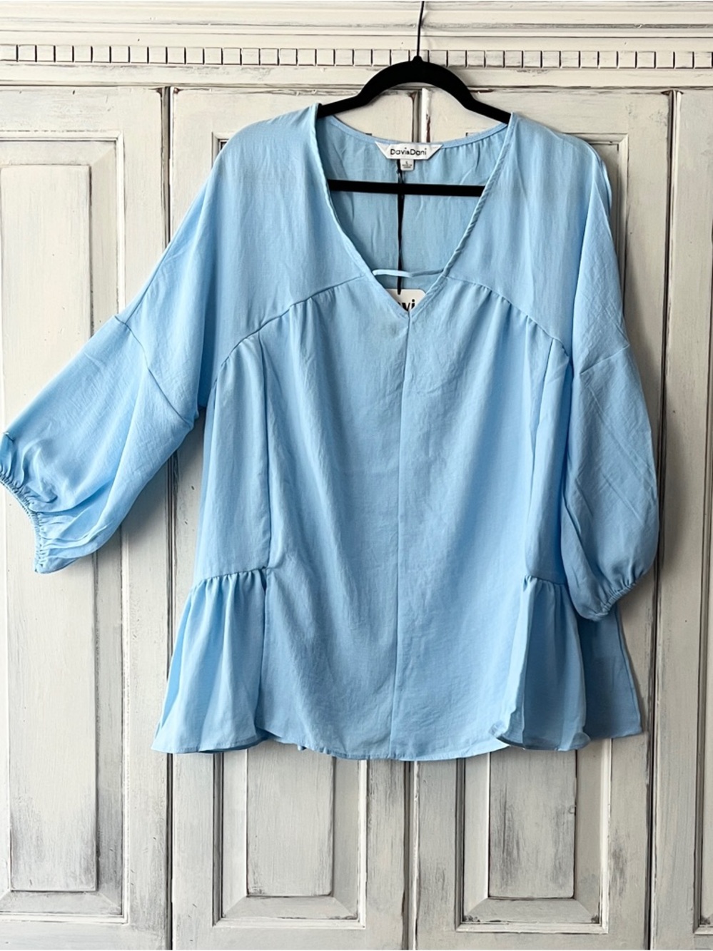 🟠NWT DAVI & DANI Half Balloon Sleeve Ruffle Top in Sky Blue LARGE